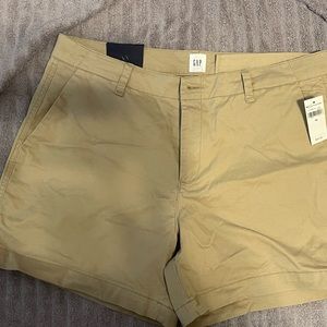 Gap city shorts khaki